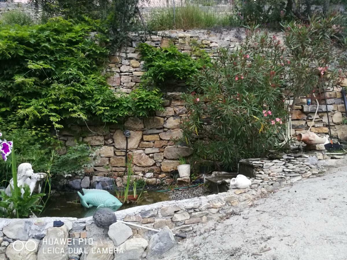 Villa Anna Torria Exterior photo